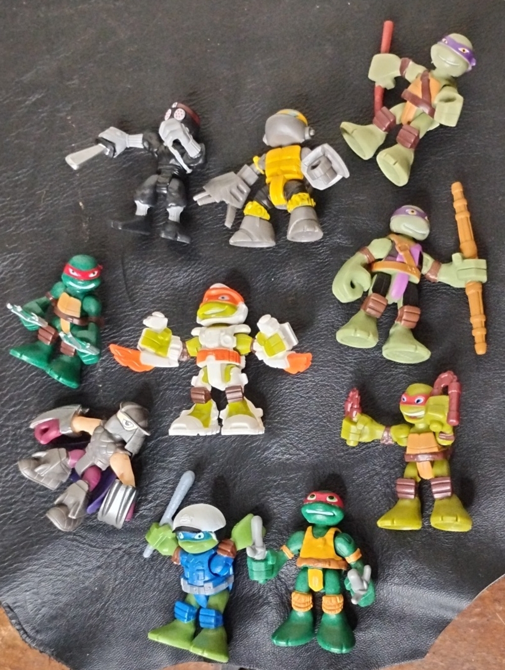 Teenage Mutant Ninja Turtles Mini Figures - Mixed Colors